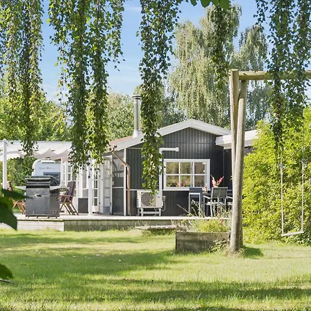 Cosy In Beautiful Kulhuse *